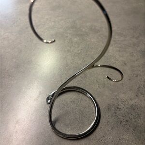 Silver Swarovski Spiral Ornament Stand (Small)